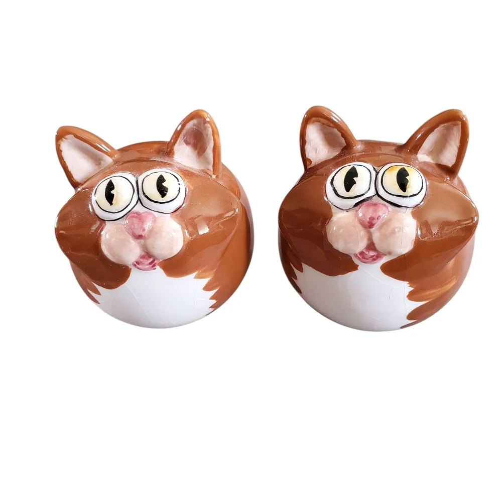Cute Roly Poly Loaf Cats Ceramic Salt‎ and Pepper Shakers Orange Cat Kitten
